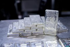 عبور حجم معاملات شمش نقره از مرز ۲۵ تن در بورس کالا