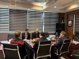 نشست هم‌افزایی فولاد اکسین خوزستان و لوله‌سازی اهواز برای تکمیل زنجیره تولید فولاد