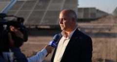 نیروگاه خورشیدی ۶ مگاواتی رزاق با حمایت بانک توسعه صادرات ایران راه اندازی شد