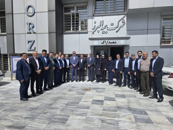 تأکید مدیرعامل بیمه البرز بر نوآوری در بازاریابی و عبور از رویکردهای سنتی فروش