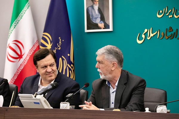 قدردانی وزیر ارشاد از بانك ملت برای مشاركت در ارائه خدمت فرهنگ‌كارت