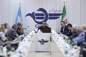 نشست صمیمی رئیس سازمان هواپیمایی کشوری با جمعی از بازنشستگان