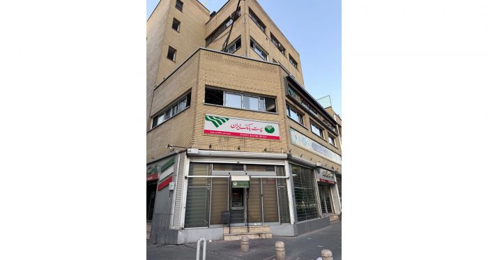 حضور مدیر عامل و اعضای هیات مدیره در پست بانک منطقه غرب تهران و بازدید از شعب و باجه های بانک