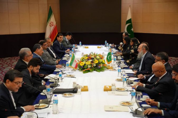 حجم تبادلات ایران و پاکستان از ۳ میلیارد دلار گذشت/ هدف‌گذاری ۱۰ میلیارد دلاری در نشست تهران