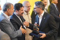 تجلیل از شرکت فولاد کاوه جنوب کیش به عنوان واحد نمونه صنعتی استان هرمزگان