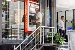 تداوم ارائه مطلوب خدمات غیرحضوری بانک مسکن در شهریورماه / عملکرد فراتر از هدف استان‌های «اردبیل» و «مرکزی» در بهبود شاخص‌های مالی بانکداری الکترونیک