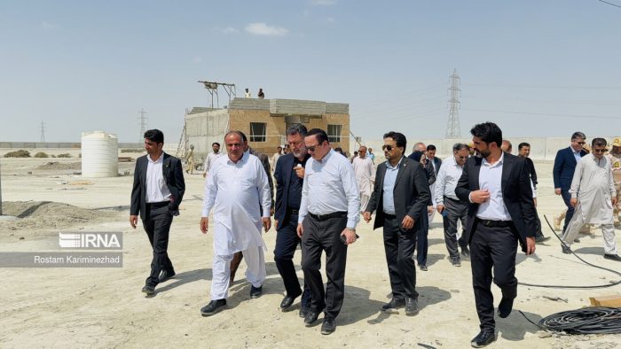 زیرساخت‌های مرز ریمدان حداکثر تا سه ماه آینده تکمیل و صادرات و واردات آغاز می‌شود