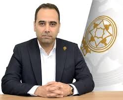 سهامداران مراقب تارهای تنیده شده در فضای مجازی باشند