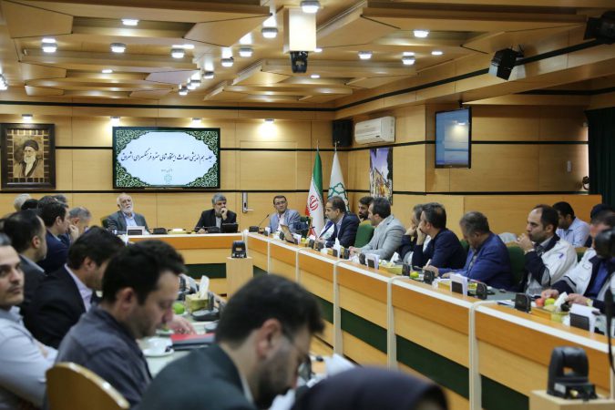 نشست هم‌اندیشی تعیین تکلیف ایستگاه شمالی مترو فرهنگسرای اشراق/ شهردار منطقه ۴ بر ضرورت رفع گره های ترافیکی شمال شرق پایتخت تأکید کرد