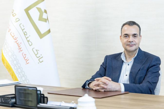 ۱۵طرح بزرگ صنعتی و معدنی تا پایان سال ۱۴۰۴ به بهره‌برداری می رسد