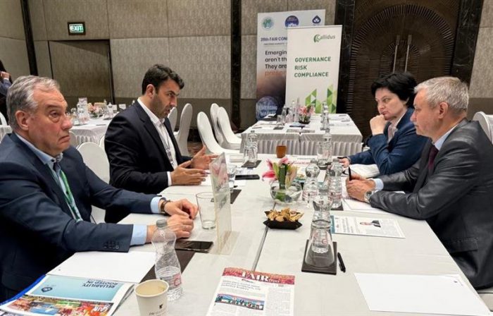 گسترش همكاری‌های بیمه‌ای ایران با كنیا و بلاروس در حاشیه كنفرانس بین‌المللی FAIR