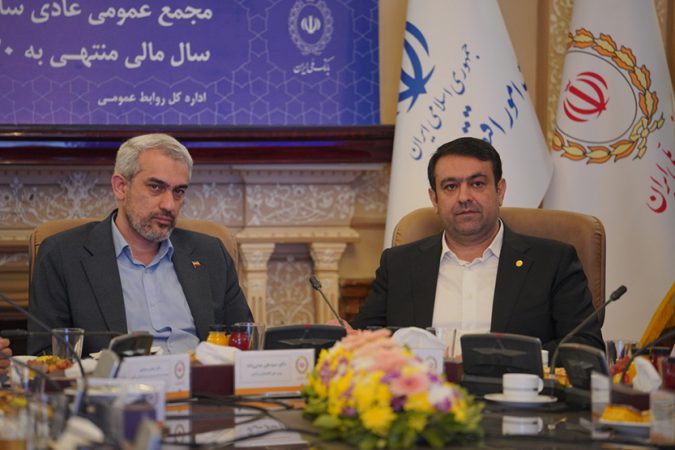 وزیر اقتصاد: بانک ملی ایران، با سابقه ترین‌ و پیشروترین بانک دولتی کشور است/ ابراز رضایت دولت از حمایت های این بانک از صنایع ارزآور، صادرات‌محور و بخش خصوصی