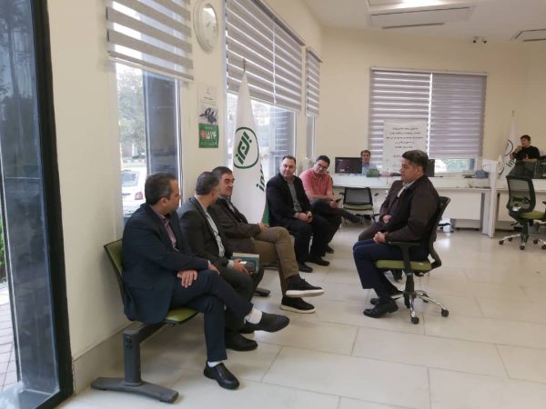 بازدید سرزده رئیس کل بیمه مرکزی از شعبه نوشهر بیمه البرز