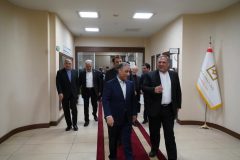 رئیس كمیسیون اقتصادی مجلس: بانك صنعت و معدن موتور محرك تولید و توسعه زیرساخت های كشور است