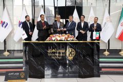 بیست سال همراهی پتروشیمی شیراز با بازار سرمایه؛ زنگ نمادین معاملات به صدا درآمد