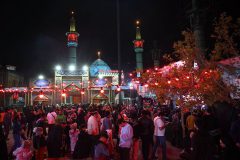 از چایخانه حضرت زهرا(س) تا موکب‌های فرهنگی و آیینی در میادین و محلات