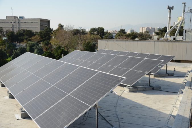 گامی سبز در سازمان زمین‌شناسی و اکتشافات معدنی کشور؛ پژوهشکده علوم زمین به نیروگاه خورشیدی مجهز شد