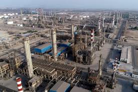 رشد خیره‌کننده سودآوری شرکت پالایش نفت بندرعباس در ۶ ماهه ۱۴۰۴ / عبور سود خالص از کل سود سال گذشته*