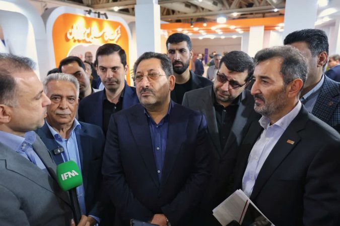 بازدید اتابک و سمیعی‌نژاد از نوزدهمین نمایشگاه ایران کانمین ۲۰۲۵