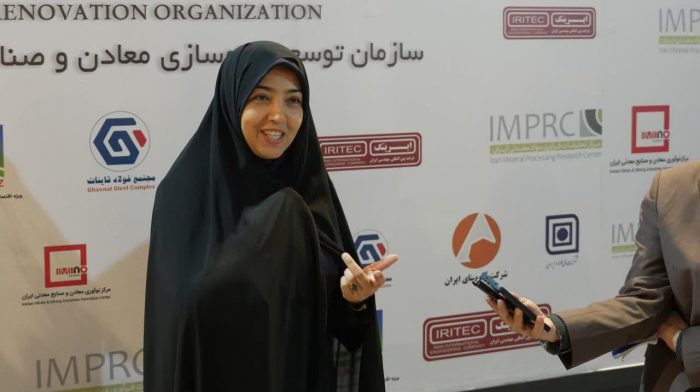 شرکت‌های فولادی از دانش‌بنیان‌ها حمایت کنند