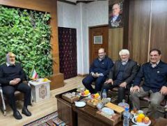 دیدار مدیرعامل با استاندار خوزستان و ارائه گزارش طرح‌های ملی شرکت