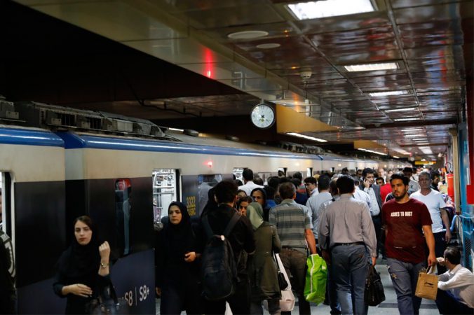 متروی تهران نور چشمی حمل و نقل پایتخت در روزهای آلودگی هوا