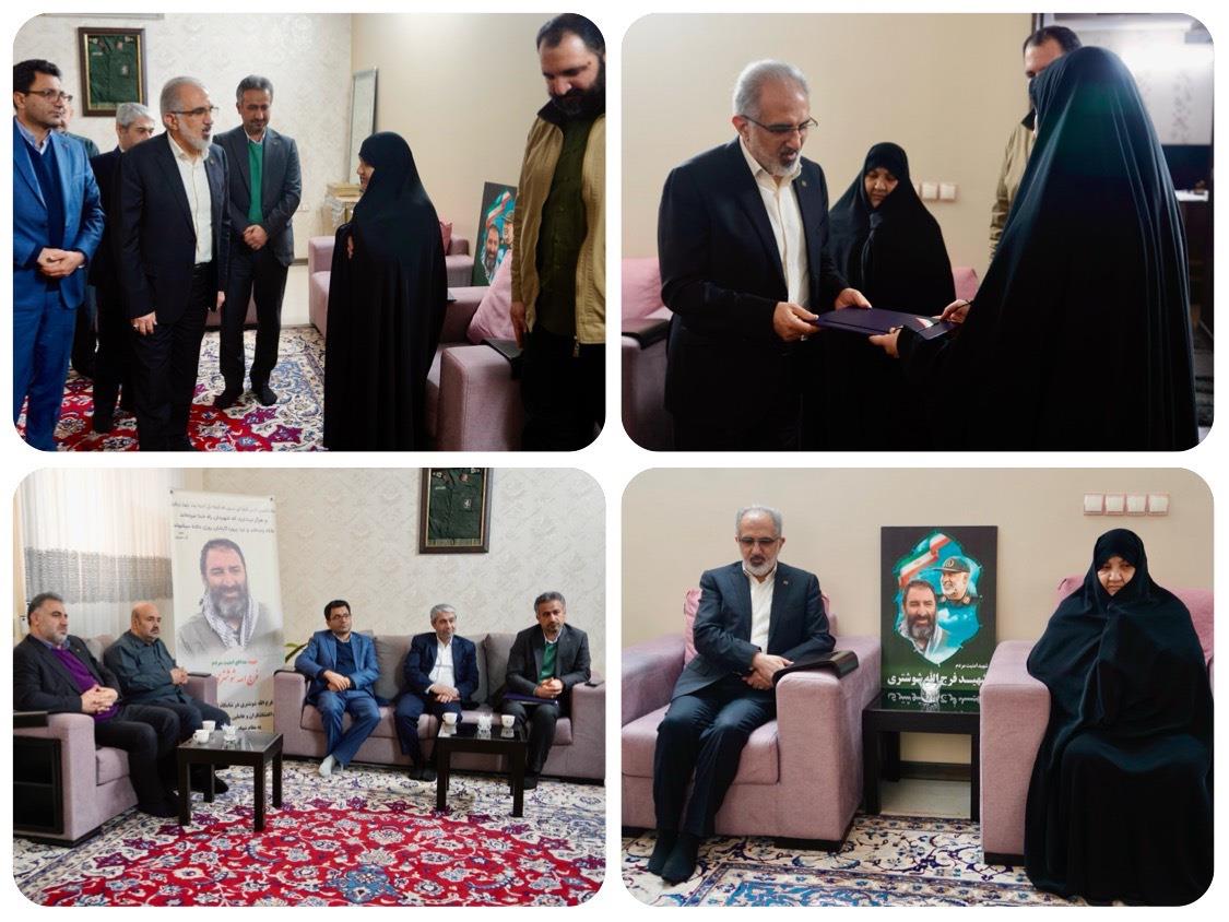 تجدید میثاق مدیرعامل بانک مسکن با آرمان‌های شهدا در دیدار با خانواده شهید مدافع امنیت