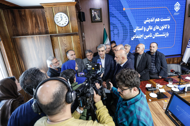 بازگشت بانک رفاه به تأمین اجتماعی حاصل همراهی شرکای اجتماعی و حمایت سران قوا بود