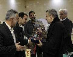 حضور شهردار منطقه ۷ در کلیسای وارطان مقدس همزمان با آغاز سال نو میلادی