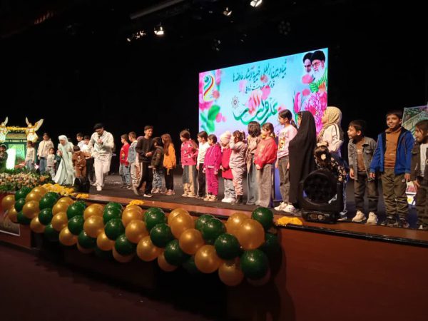 جشن میلاد علوی با حضور ۱۵۰۰ نفر از ایتام تهرانی