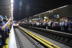 سرویس‌دهی ویژه خط یک متروی تهران به شرکت‌کنندگان مراسم اربعین شهدای حوادث اخیر