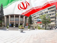 مدیران و کارکنان بانک مسکن همگام با ملت در راهپیمایی ۲۲ بهمن شرکت می کنند