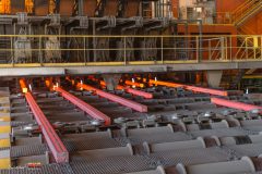 فولاد کاوه جنوب کیش؛ از صدرنشینی در سودسازی و لیدری بازار شمش فولادی کشور تا بهترین عملکرد در مدیریت هزینه‌های اداری و عمومی