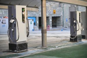بهره‌برداری از ۲ جایگاه شارژ خودروی برقی در منطقه یک