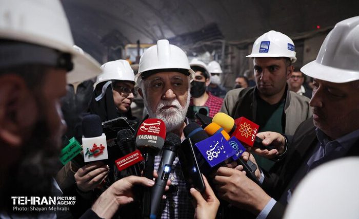 بهره‌برداری از فاز نخست بام ری تا نوروز/ فاز یک توسعه جنوبی خط ۶ تا میدان حرم حداکثر تا خردادماه تحویل شهروندان می‌شود