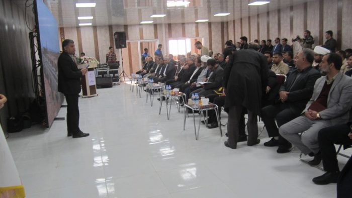 همزمان با دهه مباركه فجر و با حضور استاندار خراسان جنوبی، واحد تولید اكسید سرب و اكسید روی شركت توسعه فلات زرین شرق به بهره برداری رسید