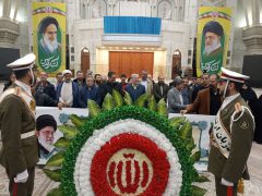 تجدیدمیثاق مدیرعامل و کارکنان پالایشگاه نفت تهران با آرمان‌های امام راحل