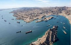 شرکت‌های کشتیرانی خواستار شفاف‌سازی درباره بازگشت به تنگه هرمز شدند