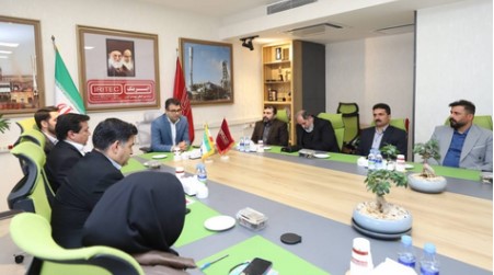 در نخستین نشست هم‌اندیشی دکتر گودرزی با معاونت‌ها و مدیران شرکت مطرح شد/ فراخوان مدیرعامل ایریتک برای بازسازی جهادی صنایع در سال ۱۴۰۵
