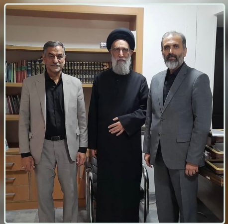 تقدیر امام جمعه موقت اصفهان از عملکرد جهادی بیمه دی