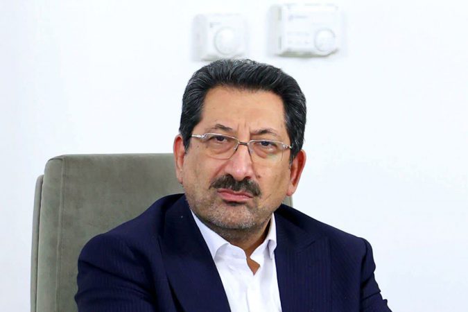 وزیر صمت: صنعت خودرو بیشترین ارزبری را در ۱۴۰۴ داشت/تامین ورق‌های فولادی خودروسازان تا پایان سال