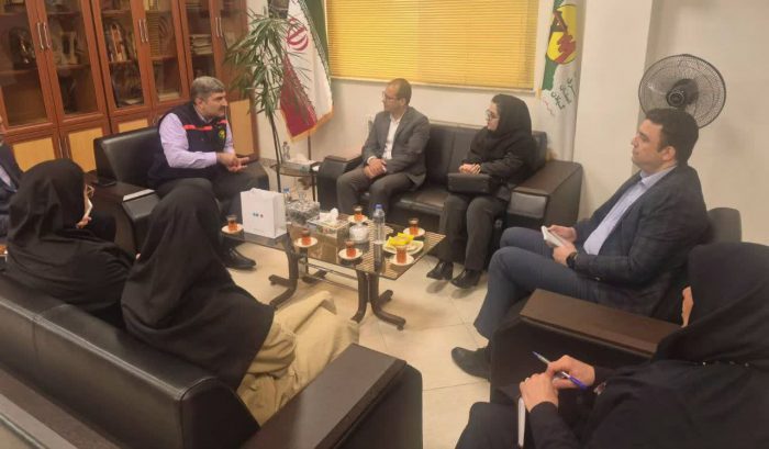 استمرار همکاری‌های بیمه دی و شرکت توزیع برق گیلان؛ رضایتمندی کارکنان توزیع برق موجب تداوم همکاری‌ها است.