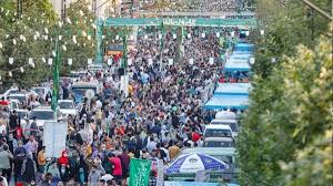 جلوه‌گری عید غدیر در تهران؛ از برپایی استیج  تا میزبانی از هزاران شهروند در موکب «محبان‌الرضا(ع)» شهرداری منطقه یک