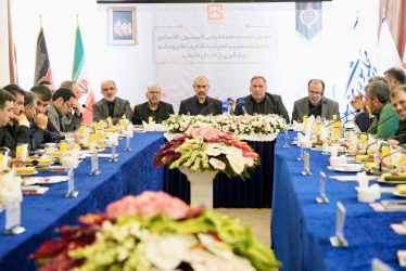 هم اندیشی کمیسیون اقتصادی مجلس با مدیران عامل بانک ها برای پایداری شبکه بانکی