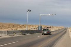 توسعه سامانه‌های هوشمند کنترل سرعت در بزرگراه‌های منطقه۵