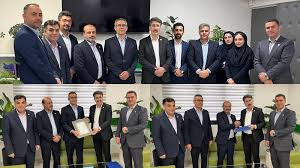 تودیع و معارفه در بیمه البرز؛ محمدرضا توکلی سکان دار مدیریت امور شعب شد