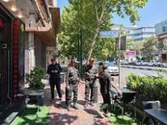 اجرای یک‌ماهه طرح ساماندهی بساط گستران “دستفروشان” در مسیر ایستگاه متروی قلهک تا متروی شریعتی