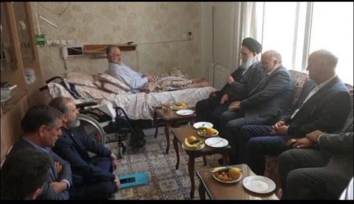 دیدار مدیر عامل شرکت بیمه دی و ‌هیئت همراه با خانواده های معظم شهدای استان اصفهان