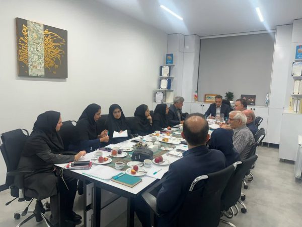 مدیر بیمه دی استان البرز: مصمم به ارایه بهترین خدمات بیمه ای به بازنشستگان هستیم