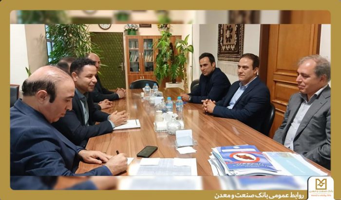 تأكید بر نقش بانك صنعت و معدن در رونق تولید استان اردبیل